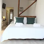 Martim Vaz I - Downtown Apartament